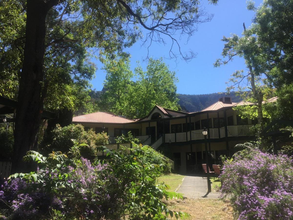 The Grand Halls Gap Exteriör bild